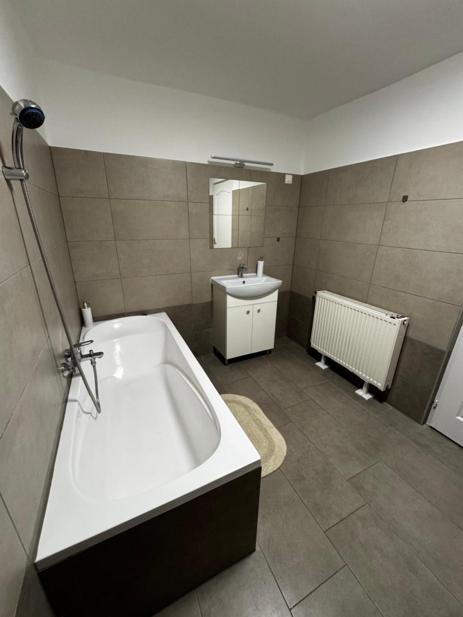 City Apartman Nyíregyháza Buitenkant foto